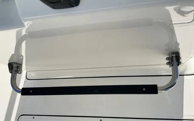 Slide: The Image of Pioneer 222 Sportfish 2025 - 28