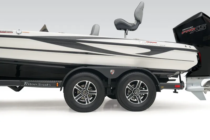 Slide: The Image of Triton 19 TrX Patriot 2023 - 49
