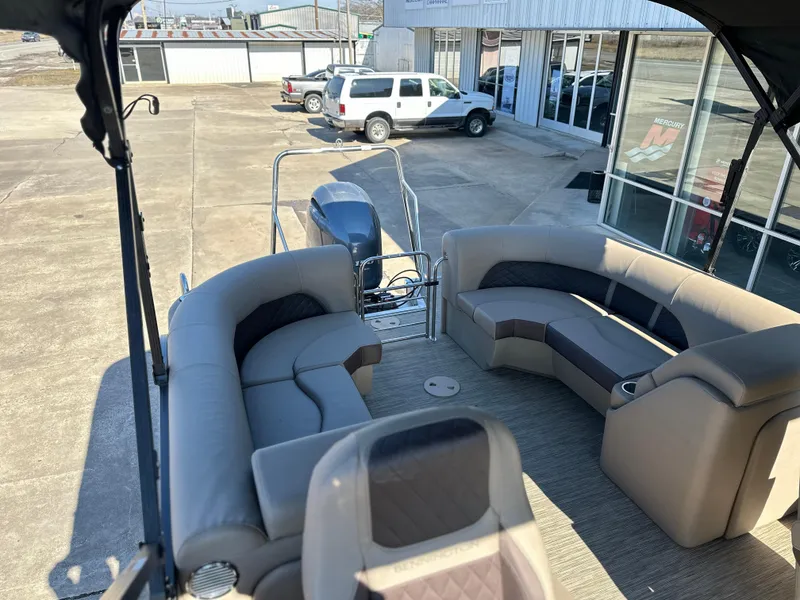 Slide: The Image of Bennington 22 LFB 2023 - 8