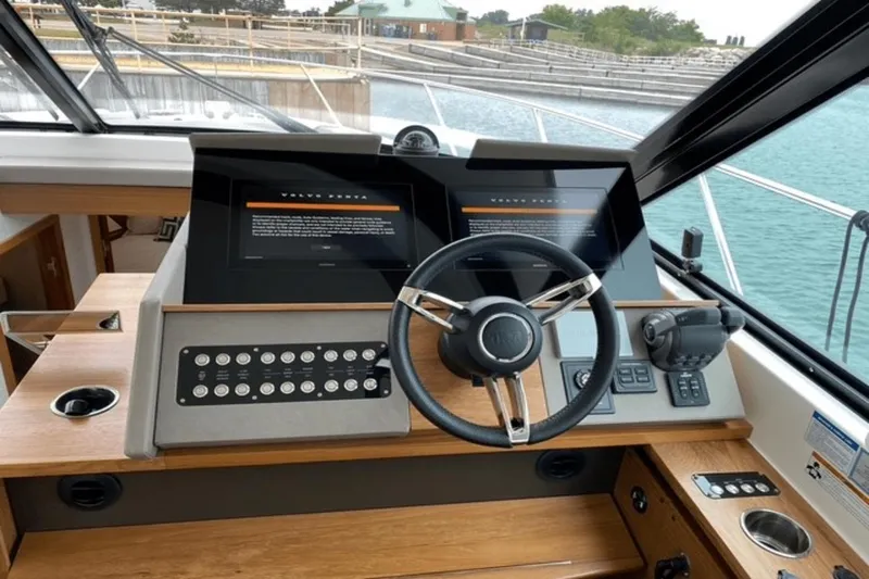 Slide: The Image of Tiara 49 COUPE 2023 - 7