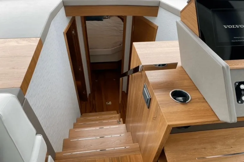 Slide: The Image of Tiara 49 COUPE 2023 - 8