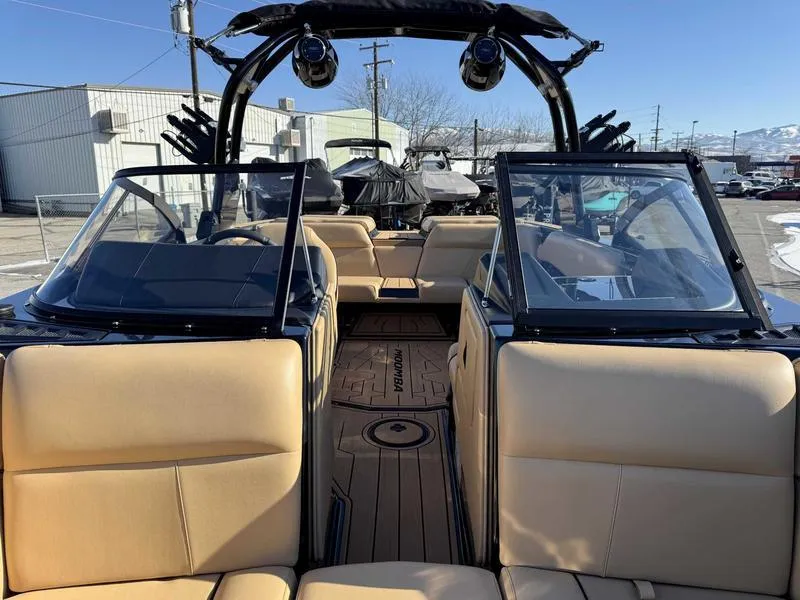 Slide: The Image of Moomba Craz 2024 - 14