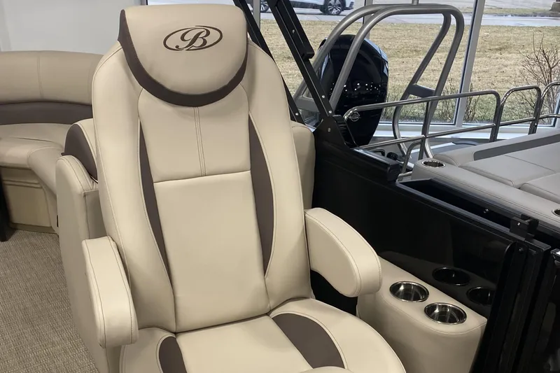 Slide: The Image of Luxurious seating in the 2025 Bentley Pontoons 223 NAVIGATOR boat interior. - 12