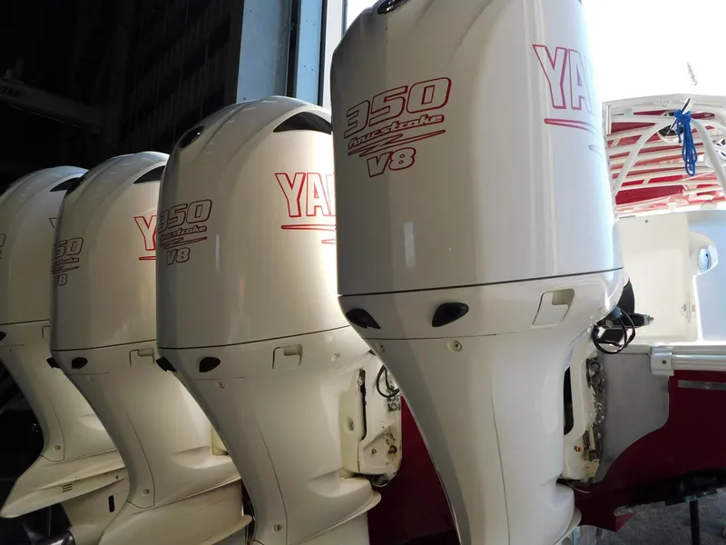 Slide: The Image of Four Yamaha 350 V8 outboard engines on a 2013 Hydra-Sports 4200 Siesta boat. - 25