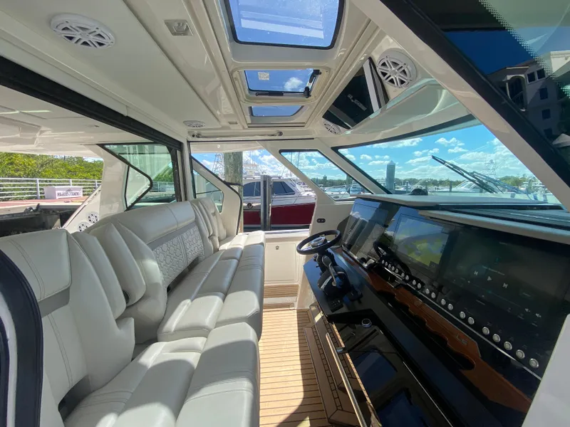 Slide: The Image of Helm Profile - 15