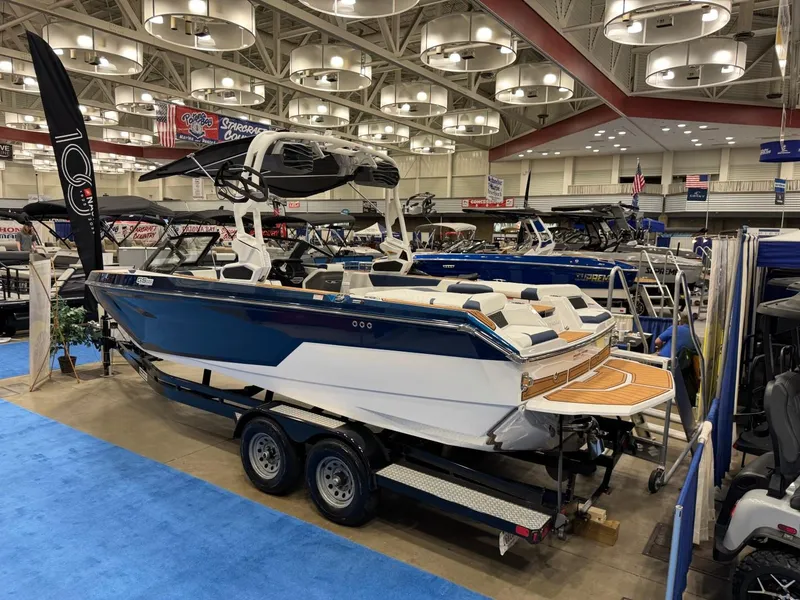 Slide: The Image of Nautique Super Air Nautique GS22 2025 - 3