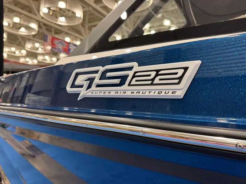 Slide: The Image of Nautique Super Air Nautique GS22 2025 - 6