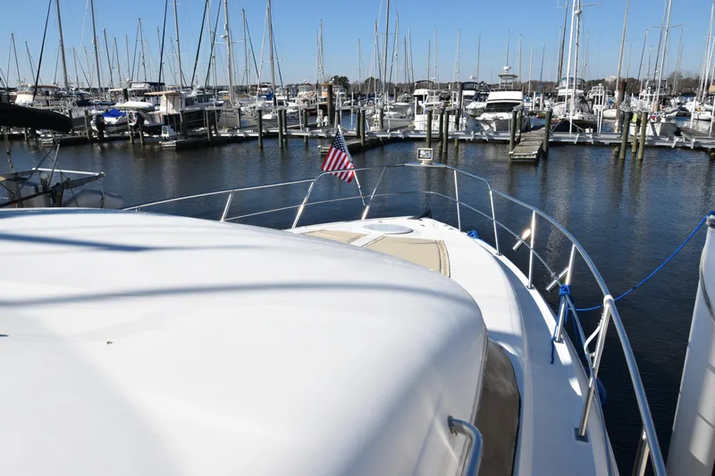 Slide: The Image of Cruisers 4450 Express Motor Yacht 2000 - 102