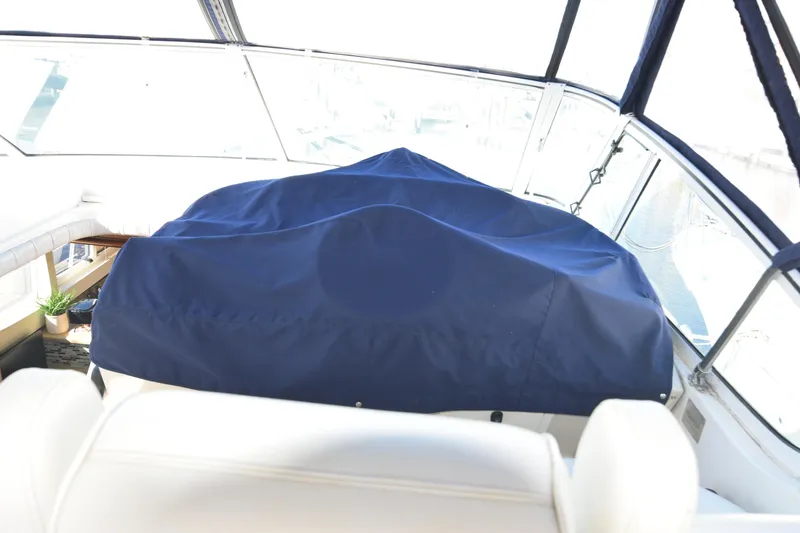 Slide: The Image of Cruisers 4450 Express Motor Yacht 2000 - 20
