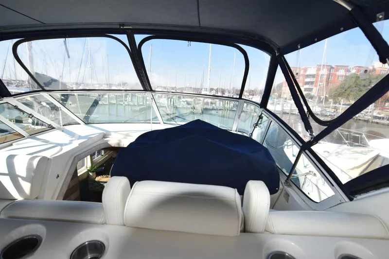 Slide: The Image of Cruisers 4450 Express Motor Yacht 2000 - 21