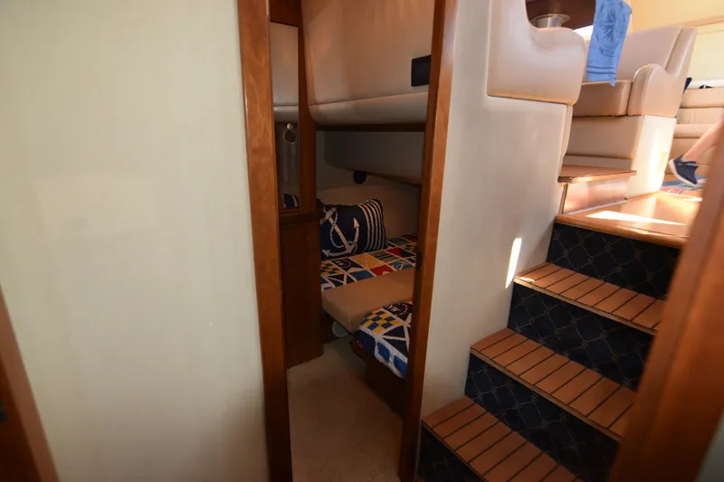 Slide: The Image of Cruisers 4450 Express Motor Yacht 2000 - 59