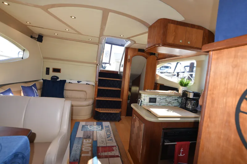 Slide: The Image of Cruisers 4450 Express Motor Yacht 2000 - 63