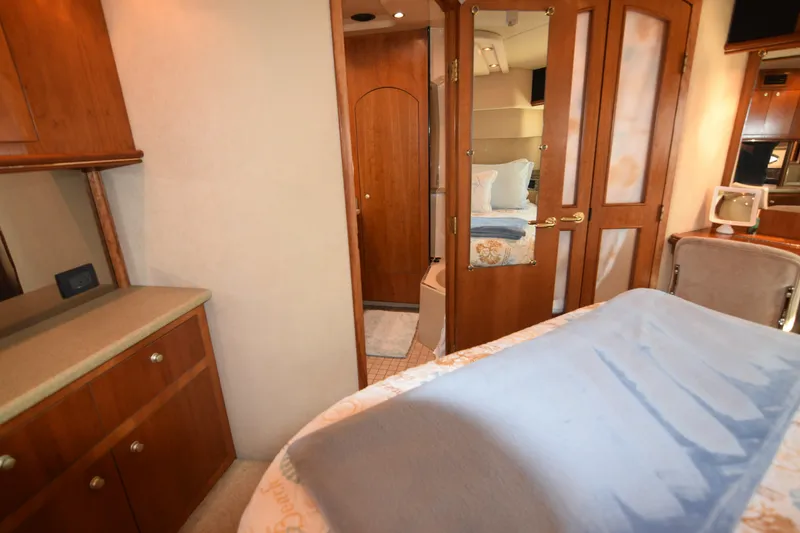 Slide: The Image of Cruisers 4450 Express Motor Yacht 2000 - 69
