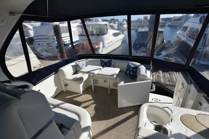 Slide: The Image of Cruisers 4450 Express Motor Yacht 2000 - 7
