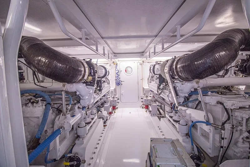 Slide: The Image of Merritt Yachts 80' Sportfish 2000 - 58