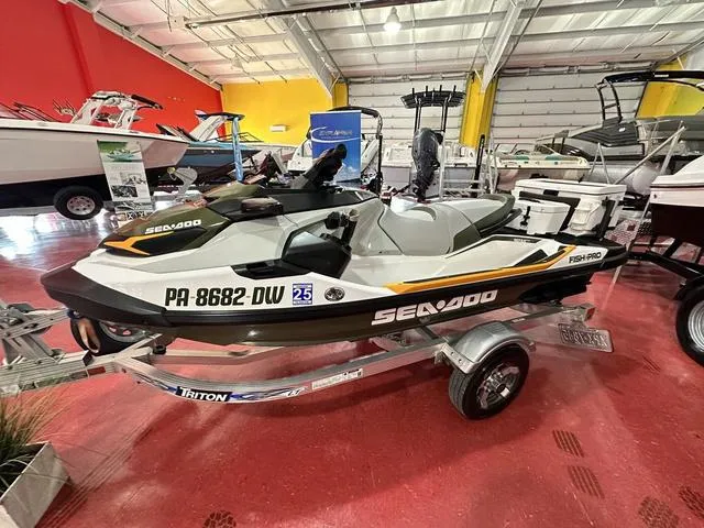 Slide: The Image of 2019 Sea-Doo Fish Pro Waverunner with IBR and sound system on display in showroom. - 9