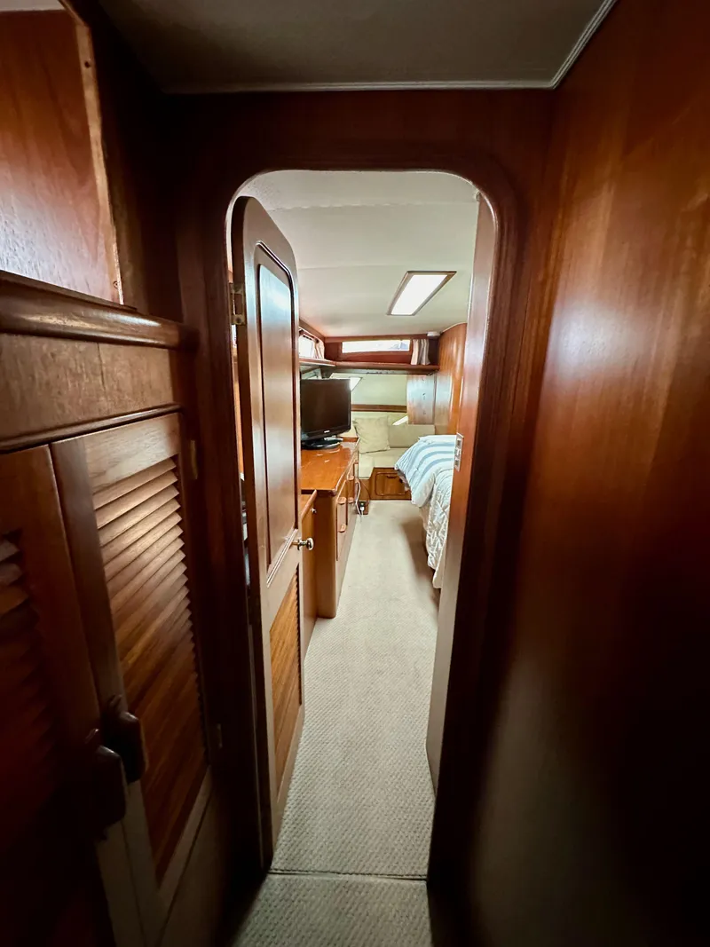 Slide: The Image of Gulfstar 49 Motor Yacht 1985 - 103