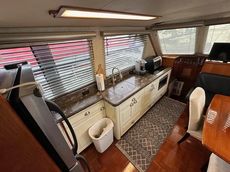 Slide: The Image of Gulfstar 49 Motor Yacht 1985 - 57
