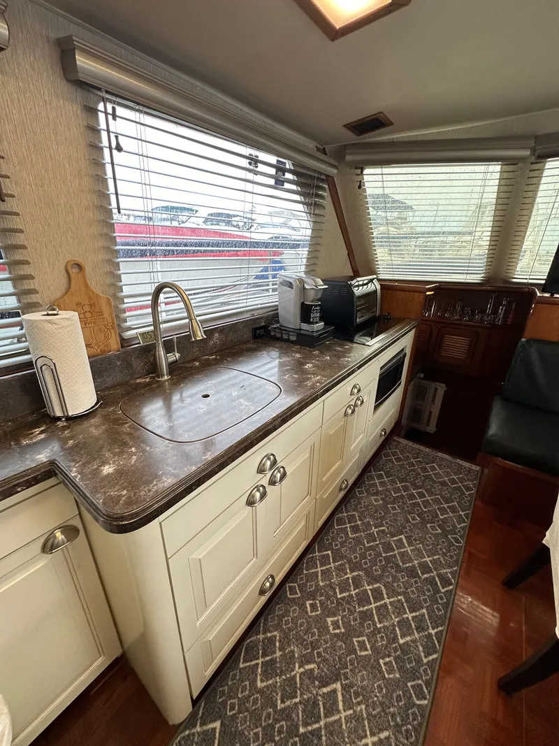 Slide: The Image of Gulfstar 49 Motor Yacht 1985 - 61