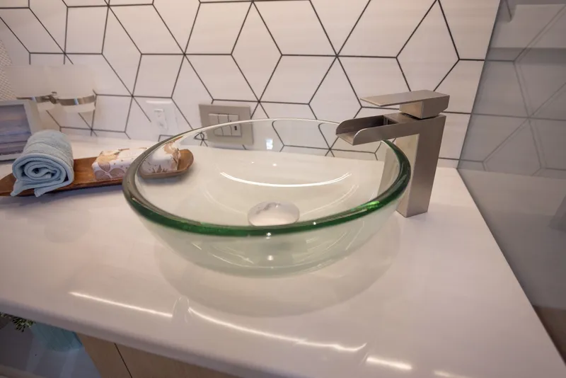 Slide: The Image of Regal LX43 2026 - 29