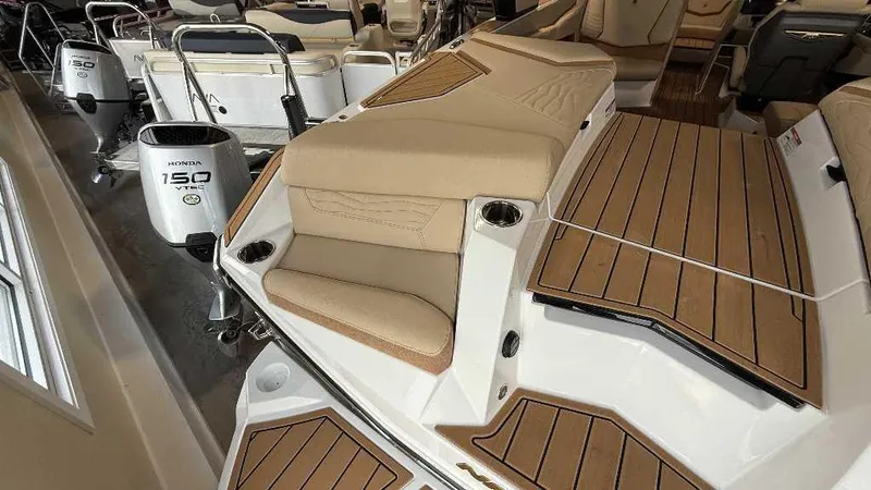 Slide: The Image of Nautique Super Air Nautique G21 2025 - 13