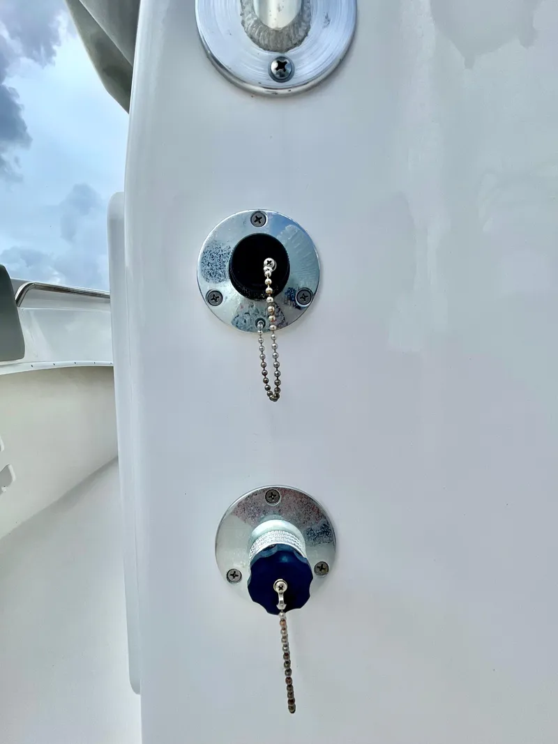 Slide: The Image of Cape Horn Yachts 24XS 2020 - 36