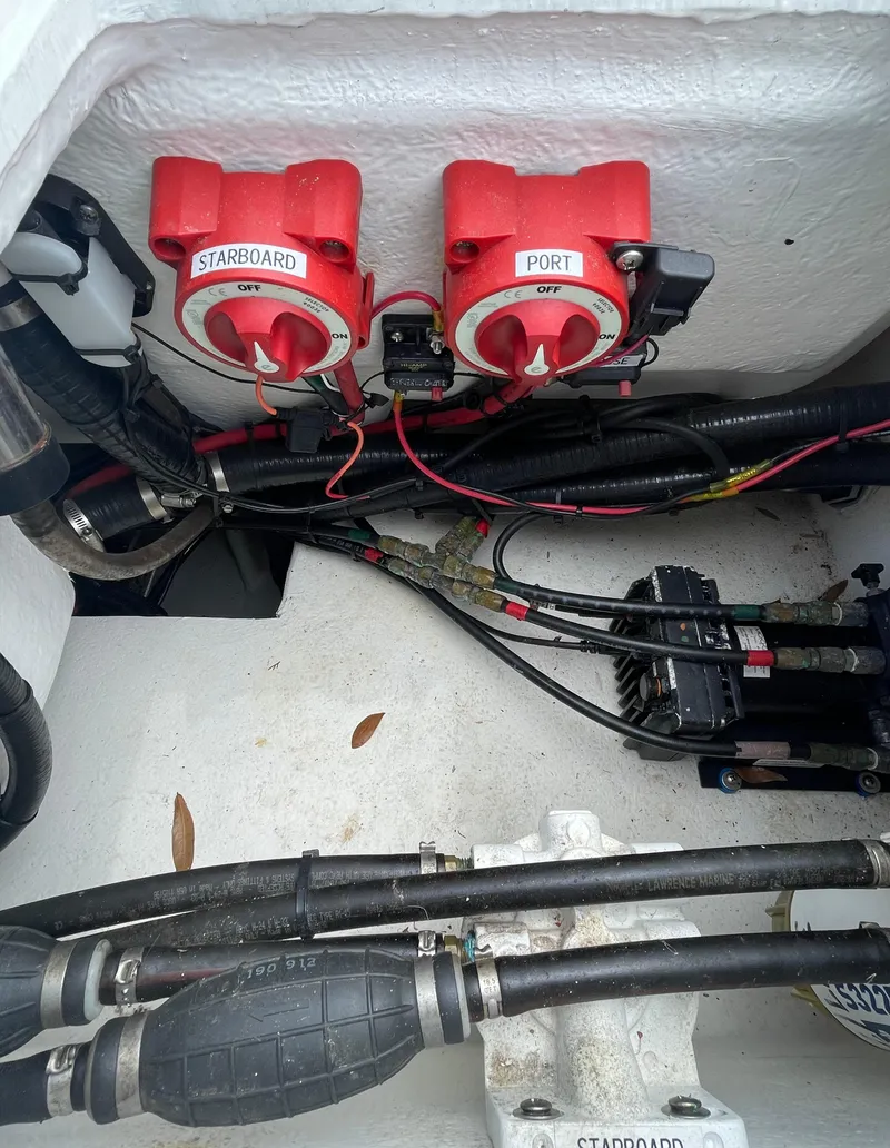 Slide: The Image of Cape Horn Yachts 24XS 2020 - 39