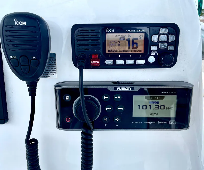 Slide: The Image of Cape Horn Yachts 24XS 2020 - 9