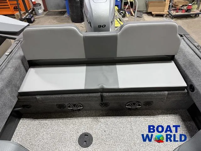 Slide: The Image of MirroCraft Holiday 168 & Honda 90HP 4-Stroke EFI 2025 - 24