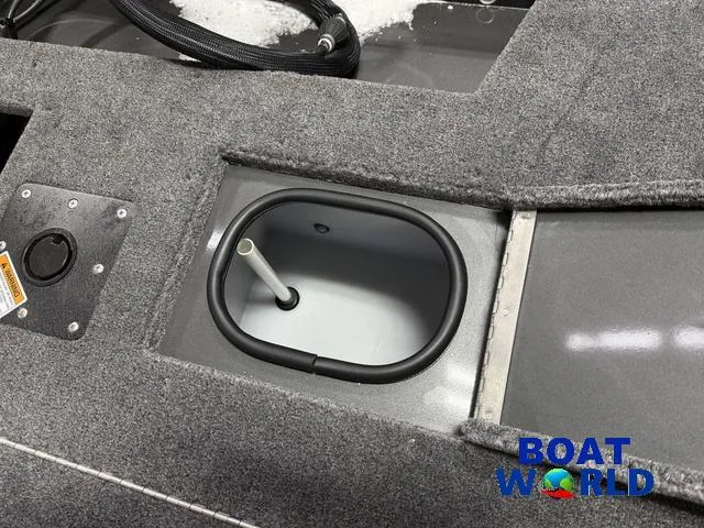 Slide: The Image of MirroCraft Holiday 168 & Honda 90HP 4-Stroke EFI 2025 - 27