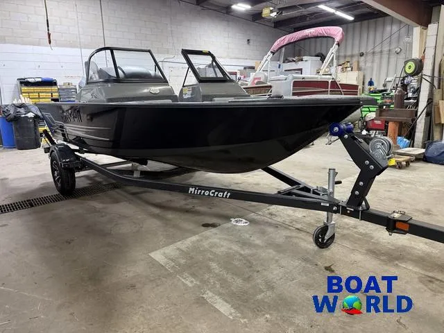 Slide: The Image of MirroCraft Holiday 168 & Honda 90HP 4-Stroke EFI 2025 - 47