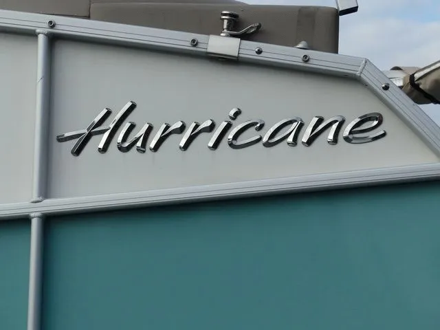 Slide: The Image of Hurricane FunDeck 2360 REF OB 2024 - 6