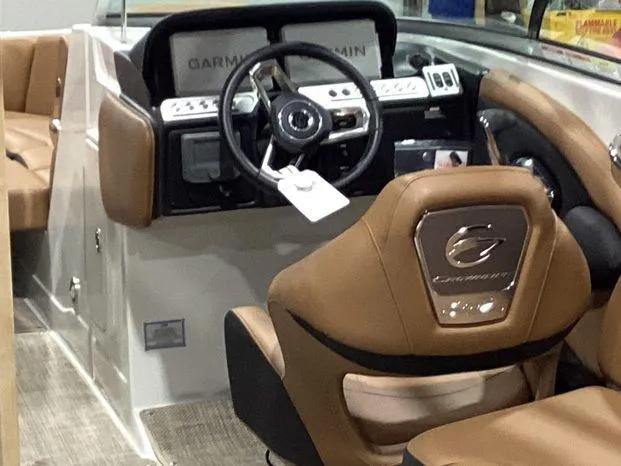 Slide: The Image of Crownline Boats 270 SS 2024 - 6