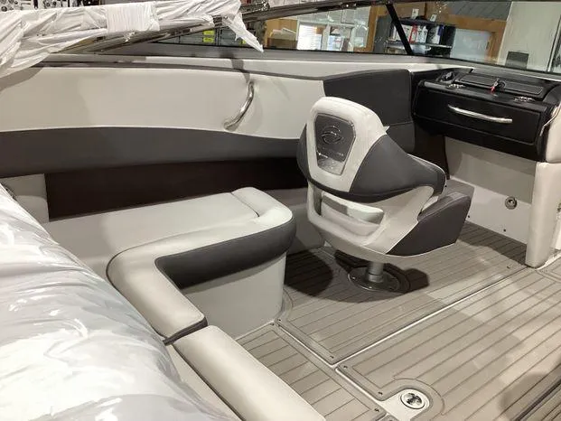 Slide: The Image of Crownline Boats 240SS 2024 - 11