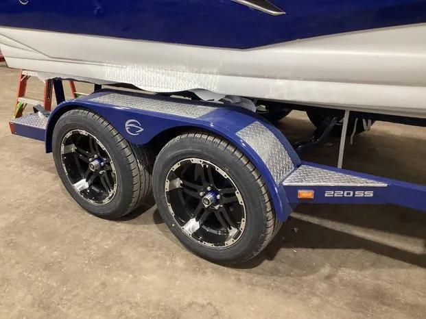 Slide: The Image of Crownline Boats SS 220 2024 - 11