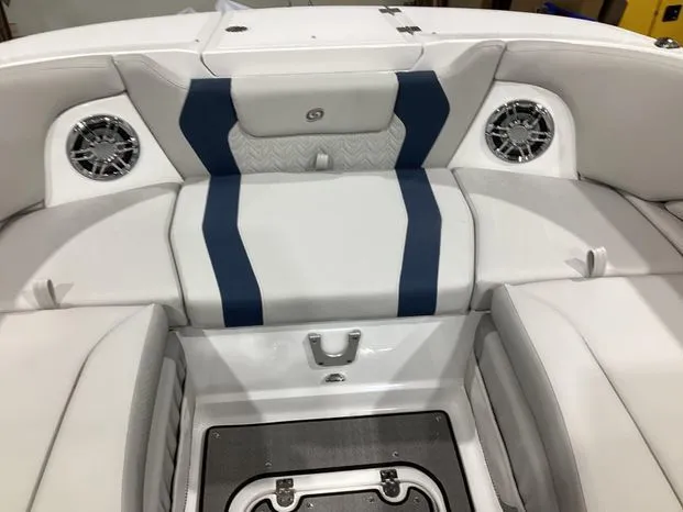 Slide: The Image of San Pan SunDeck 2600 OB 2024 - 10