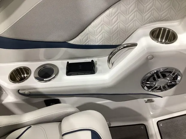 Slide: The Image of San Pan SunDeck 2600 OB 2024 - 13