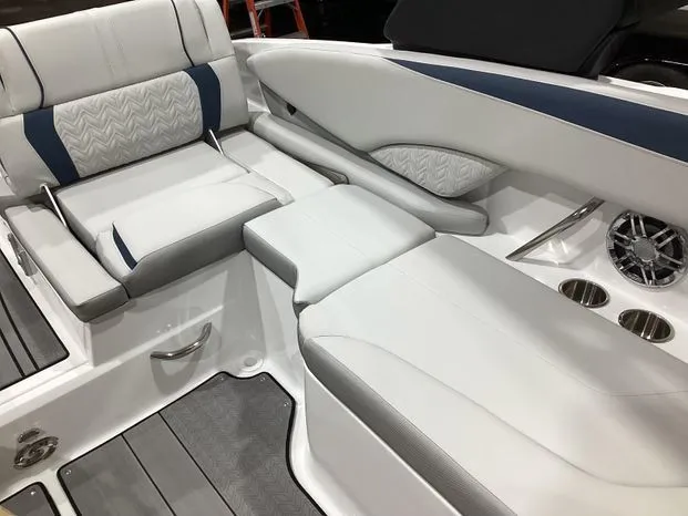 Slide: The Image of San Pan SunDeck 2600 OB 2024 - 8