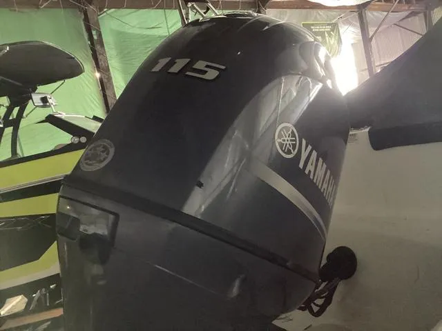 Slide: The Image of Hurricane SS188OB 2016 - 11