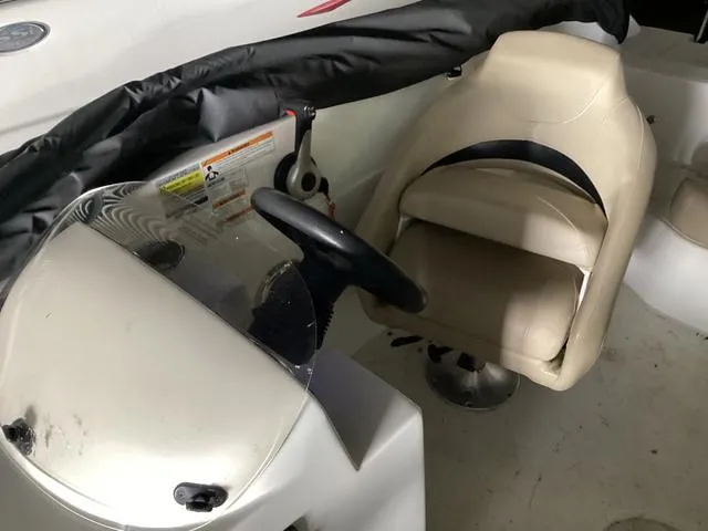 Slide: The Image of Hurricane SS188OB 2016 - 14