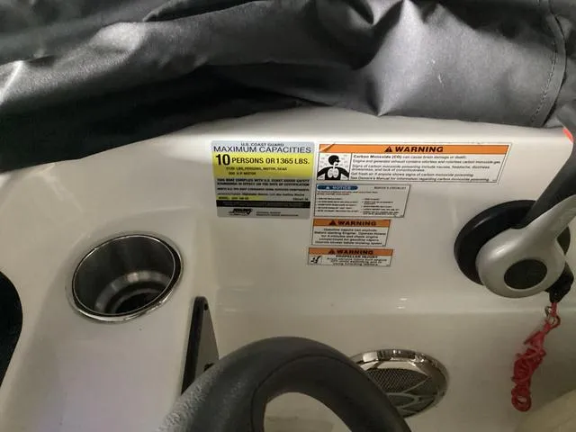 Slide: The Image of Hurricane SS188OB 2016 - 15