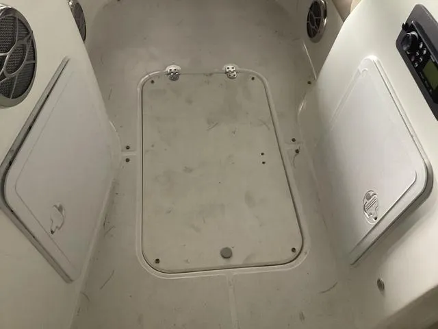 Slide: The Image of Hurricane SS188OB 2016 - 22