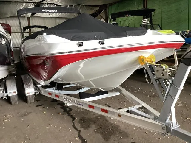 Slide: The Image of Hurricane SS188OB 2016 - 8