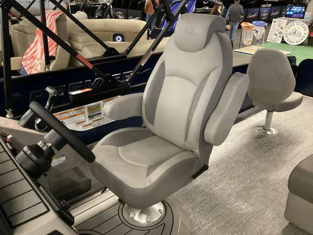 Slide: The Image of Premier 230 SunSation Angler 2024 - 4