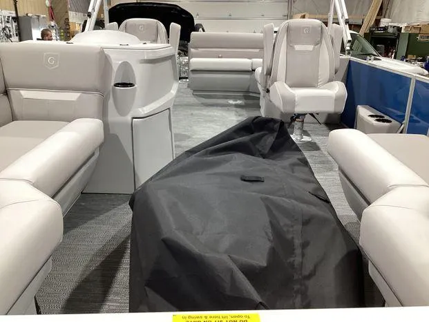 Slide: The Image of Godfrey EX2086CX 2024 - 11