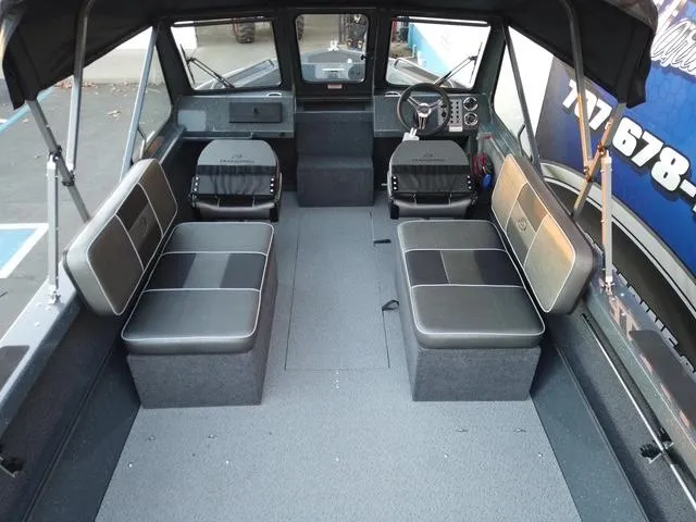 Slide: The Image of Duckworth 20 Advantage XT 2022 - 10