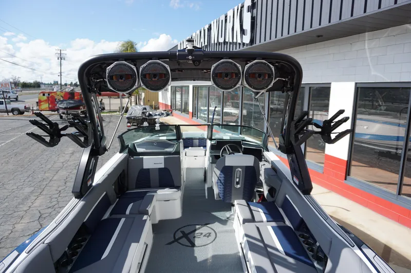 Slide: The Image of MasterCraft X24 Supercharged 6.2L - 9K Rebate Eligible 2025 - 37