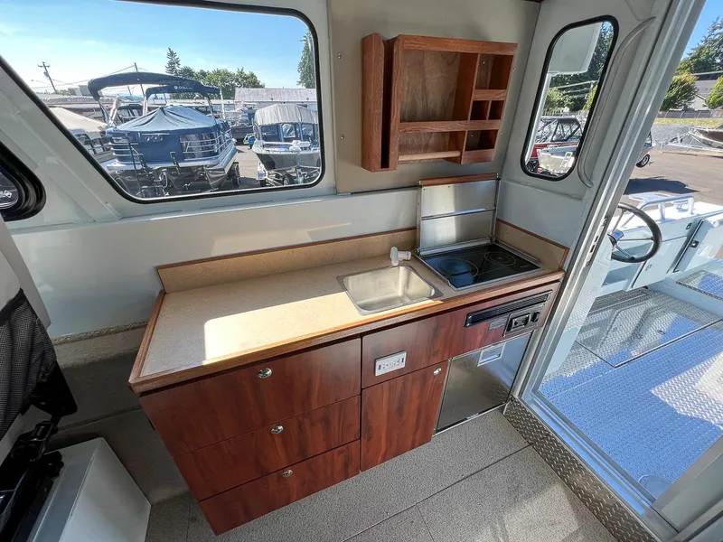 Slide: The Image of Hewescraft 270 Pacific Explorer 2023 - 13