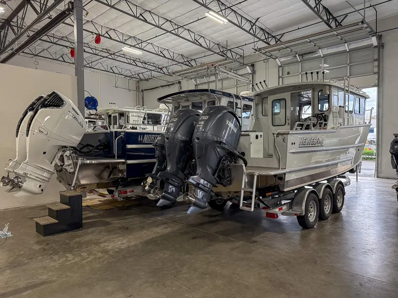 Slide: The Image of Hewescraft 270 Pacific Explorer 2023 - 21