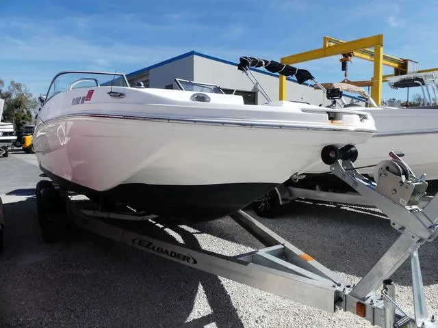 Slide: The Image of Hurricane SD 2200 DC OB 2018 - 1